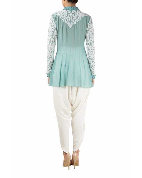 blue-embroidered-georgette-panelled-kurta-with-white-georgette-dhoti (2)