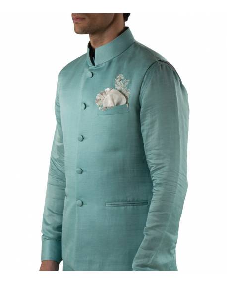 blue-embroidered-satin-cotton-kurta-with-blue-silk-bandijodhpuri-pant-and-white-pocket-square (2)
