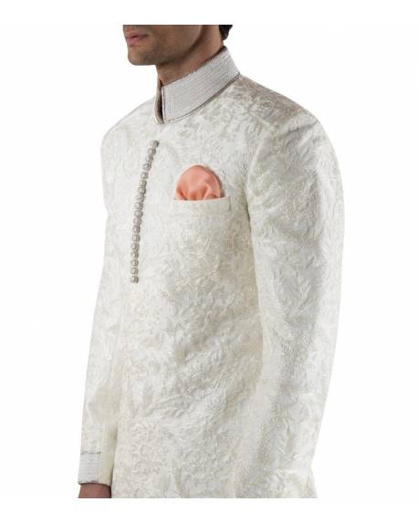 offwhite-embroidered-silk-sherwani-with-offwhite-trouser-and-peach-pocket-square (2)