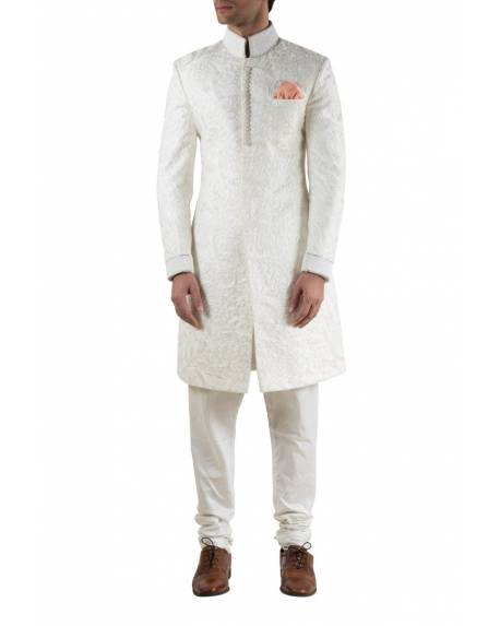 offwhite-embroidered-silk-sherwani-with-offwhite-trouser-and-peach-pocket-square