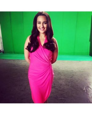 Sonakshi Sinha in mapxencaRS